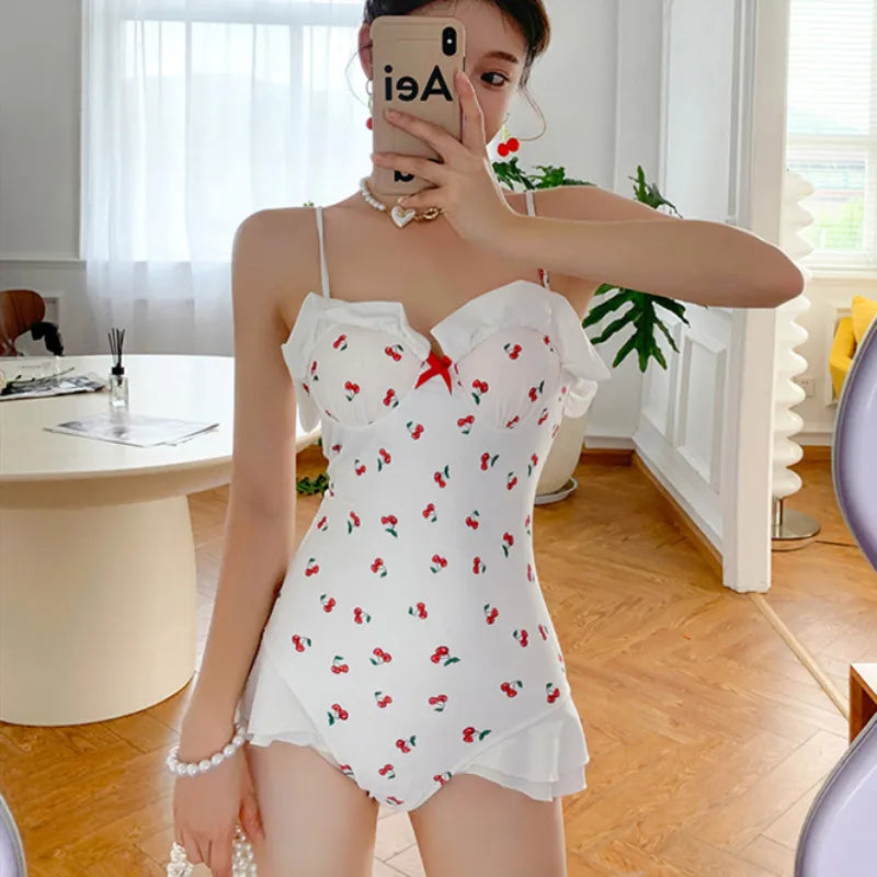 Women’s Vintage Cherry Print