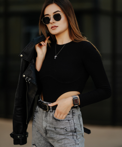 Woman's Clothing